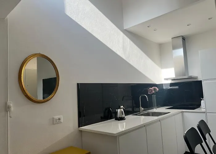 Casa Cielo Universitas